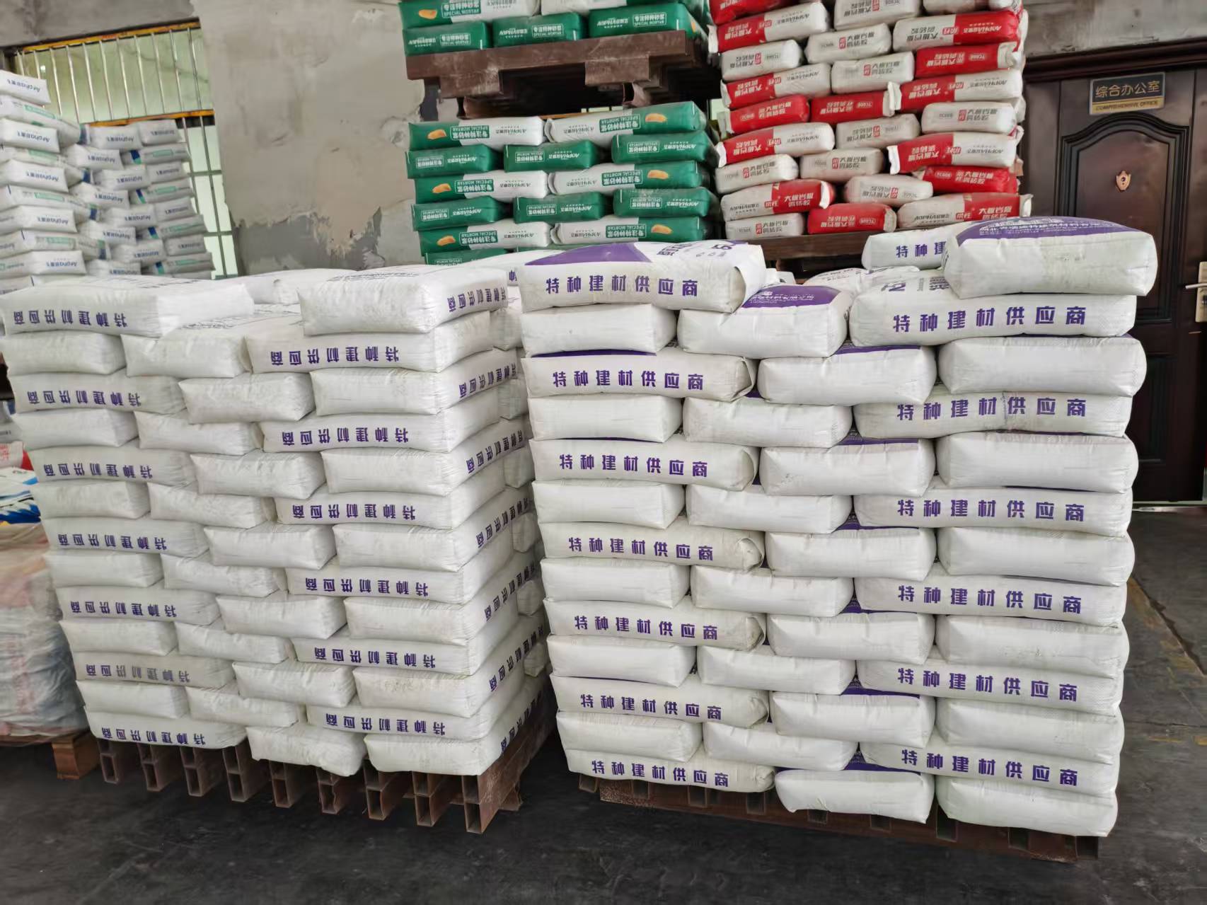 衢州拱顶带模注浆料